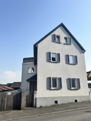 Einzugsbereites Einfamilienhaus in Schneidhain