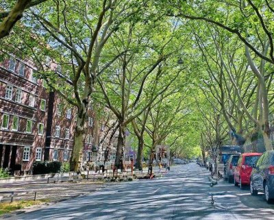 „Großzügige, hochwertig sanierte Wohnung mit 2 Bädern in Top-Südstadtlage“