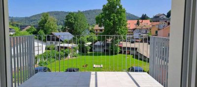 NEUBAU: Tolle 3-Zimmer-Wohnung im 1. Obergeschoss mit Loggia und tollem Ausblick