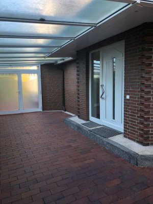 Zur Miete, sehr gepflegte DHH in Kiel Hasseldieksdamm in gehobener Ausstattung