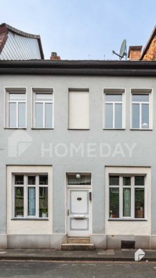 Attraktives Reihenmittelhaus mit 5 Zimmern, Kamin und Gartenhaus in Helmstedt