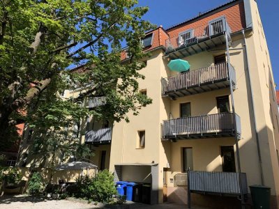 Helle & ruhige 2-Zimmer-Wohnung mit Süd-West Balkon in Nürnberg