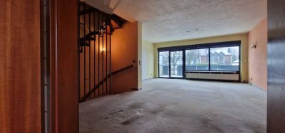 Großzügiges Reihenmittelhaus mit Einliegerwohnung, Garage und Stellplatz in Remscheid Lüttringhausen