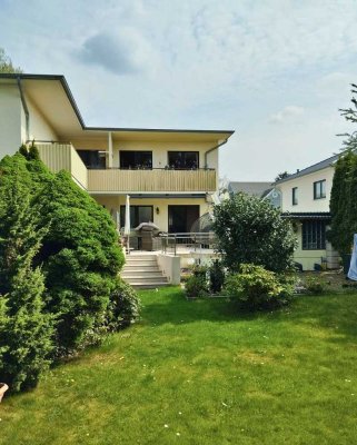 Familienfreundliche Maisonette-Wohnung in Toplage: Großzügige Terrasse & gepflegter Garten