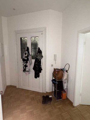 Geschmackvolle 2-Raum-Wohnung mit Einbauküche in Leipzig