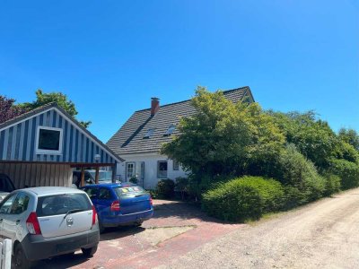 RESERVIERT !!!
Großes und energieeffizientes, modernisiertes Einfamilienhaus  in Eutin