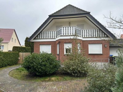 Großzügiges Einfamilienhaus - Topzustand und bezugsfrei