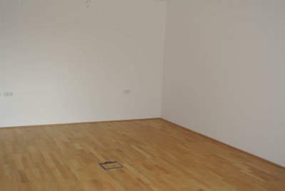 Baumer 21- Coole Starterwohnung, Blick ins Grüne, Ruhelage und Top Öffi- Anbindung