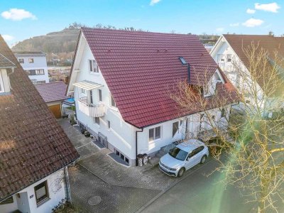Hochwertige Doppelhaushälfte mit Einliegerwohnung & Pool