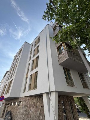 Bergerstraße: Erstbezug, vollmöbliertes Apartment in Bestlage von Frankfurt