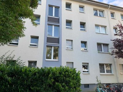DG-Wohnung mit weitem Ausblick in Bornheim - Einzug ab 15.08.2025 - Provision frei!