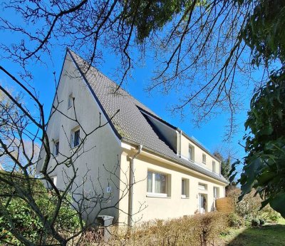 Renovierte 2,5 Zimmer Wohnung in Edendorf