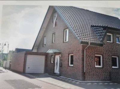 Doppelhaushälfte Haus zu vermieten in Duisburg Walsum