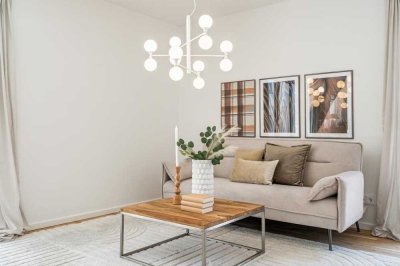 Fünf Zimmer Dachgeschosswohnung mit zwei Balkonen und Tiefgarage in Wiesbaden Biebrich