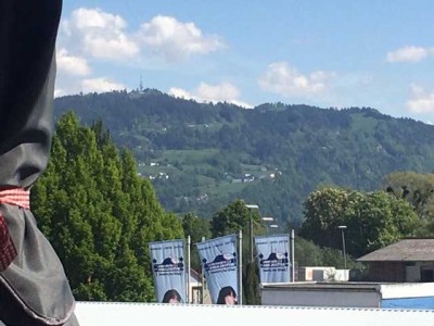 Schöne, gut geschnittene 3 Raum-Wohnung mit Balkon und Blick zum Pfänder