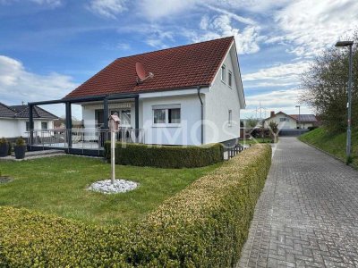 Modernes Wohnen im Einfamilienhaus mit Einliegerwohnung