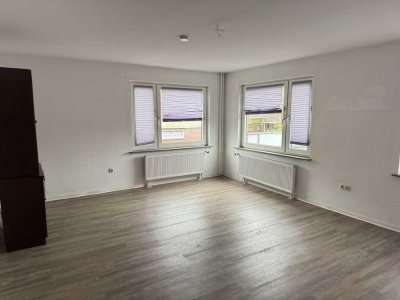 3 Zimmer Wohnung in zentraler Lage mit Dachterrasse!