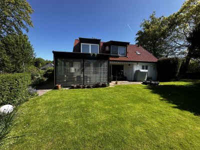 Älteres Haus auf Villengrundstück in bester Aachener Lage