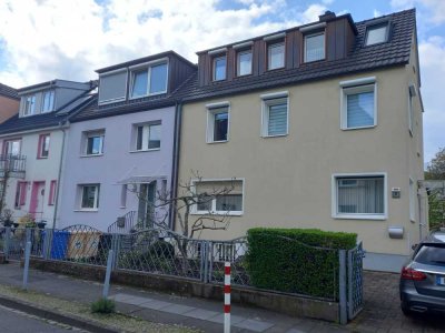 Ruhige und sehr schöne Einzimmerwohnung mit EBK im Herzen Bonns