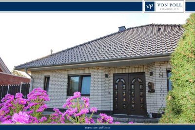 GROßZÜGIGER BUNGALOW 
- MIT WINTERGARTEN, KAMIN UND GARAGE