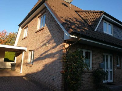 Ihr neues Zuhause? Schöne Doppelhaushälfte m. Vollkeller, Kaminschornstein u. Carport m. Abstellraum