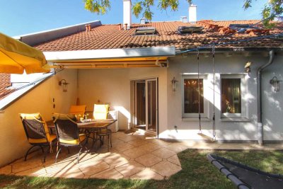 Panoramic View Rotenberg: Designer garden apartment with top-of-the-line amenities, luxury kitchen.