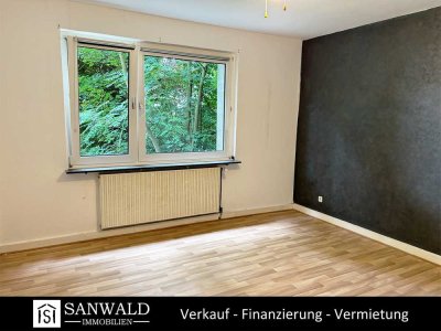 Geräumige 2,5 Zimmer Wohnung in zentraler Lage