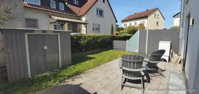 Exklusives und modernes Niedrigenergie Reihenmittelhaus mit Terrasse und Garten in bevorzugter Lage