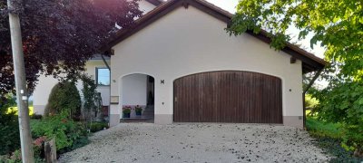 Einfamilienhaus zu vermieten
