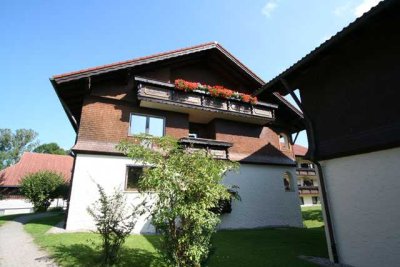 Gemütliche DG-Wohnung am Stadtrand ab 01.01.07 zu vermieten