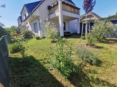 Exklusive 3-Raum-Erdgeschosswohnung mit geh. Innenausstattung mit Terrasse und Gartennutzung in Berl
