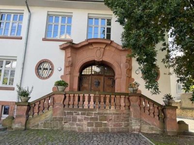 Elegante 2-Zimmer-Wohnung im 2. OG in Bensheim