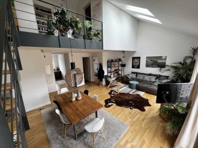 Neuwertige 3-Zimmer-Maisonette  mit Balkon und Einbauküche in Berlin