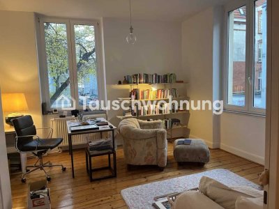 Tauschwohnung: Altbau 2-Zimmer Wohnung in Ehrenfeld gegen Haus mit Außen