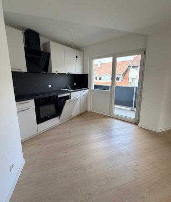 3-Zimmer-Wohnung mit Einbauküche in Kaiserslautern - Erstbezug nach Sanierung