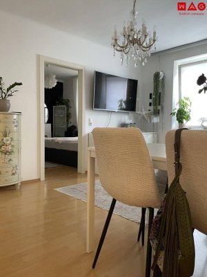Modernes 4-Zimmer-Familienparadies: einzigartiges Bad mit Dusche &amp; Wanne, flexible Räume und sonnige Küche mit Grünblick – frisch saniert &amp; ab sofort bezugsfrei!