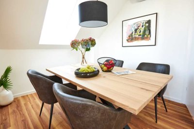 Schicke 2-Zimmer-Wohnung mit Balkon, Klimaanlage, alle NK inklusive
