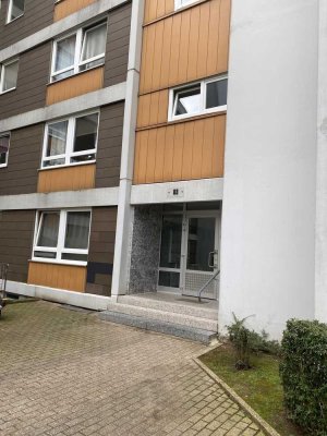 47302/47 !!!Nur mit WBS!!! Renovierte 2-Zimmer-Wohnung mit Terrasse in Erkrath-Hochdahl