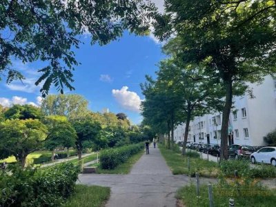 Direkt am Park! Ruhig und dennoch zentral! 2-Zimmerwohnung mit Loggia!