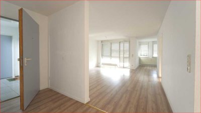 **Moderne 3-Zimmer-Wohnung mit Balkon, TG-Stellplatz in zentraler Lage in Biberach**