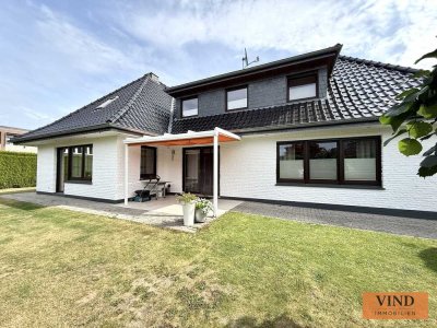 Modernisierter Bungalow mit Kamin, Fußbodenheizung und großem Garten! Aschhausen
