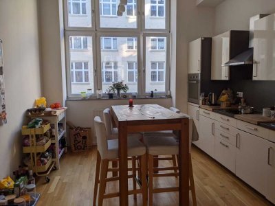 Großzügige 4-Zimmer Wohnung mit Balkon, Frankfurter Allee, Lichtenberg