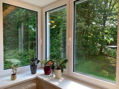 Sehr gepflegte und barrierefreie 4-Zimmer Eigentumswohnung in zentraler, ruhiger Wohnlage mit Grünblick. Empfehlenswert!