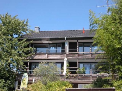 Sonnige Dachwohnung direkt am Bodensee
