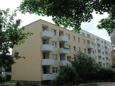 Auf gute Nachbarschaft: großzügige 3-Zimmer-Wohnung