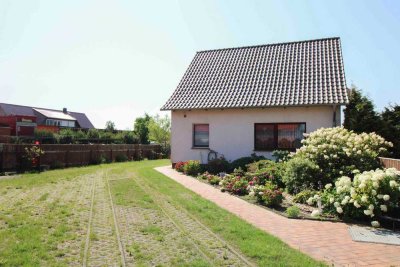 Einfamilienhaus plus Einliegerwohnung im Nebengelaß - 10 Gehminuten zum Stettiner Haff