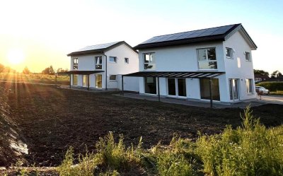 Erstbezug: Kfw40 Einfamilienhaus in Neubausiedlung mit Garten und traumhaften Blick auf Schwanberg
