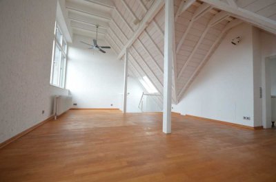 Maisonettewohnung nähe Universität | 78 m² Gesamtfläche | Neuw.  Bad | Sehr gute Lage