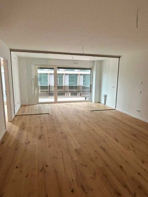 *AQA* - Bezugsfertig - offene 3-Zi. Wohnung mit Balkon (Hafenbecken-Blick)