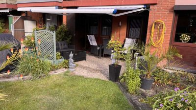 Exklusive und modernisierte  zwei Zimmer  Terrassenwohnung mit Garten